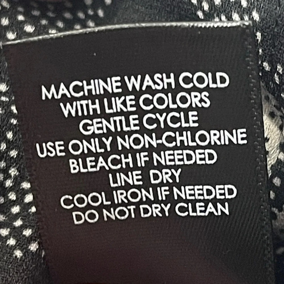 Torrid Dotted Star Chiffon Blouse Kimono Torrid Size 1 or 14/16 - Picture 8 of 9